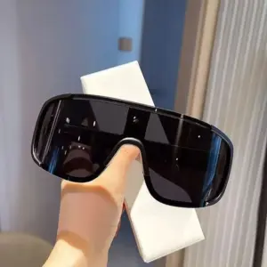 New Y2K Style Sunglasses Windproof Glasses for Men Women Retro-Reflective Sheeting Lens Road Riding Sport Glasses Gafas De Sol